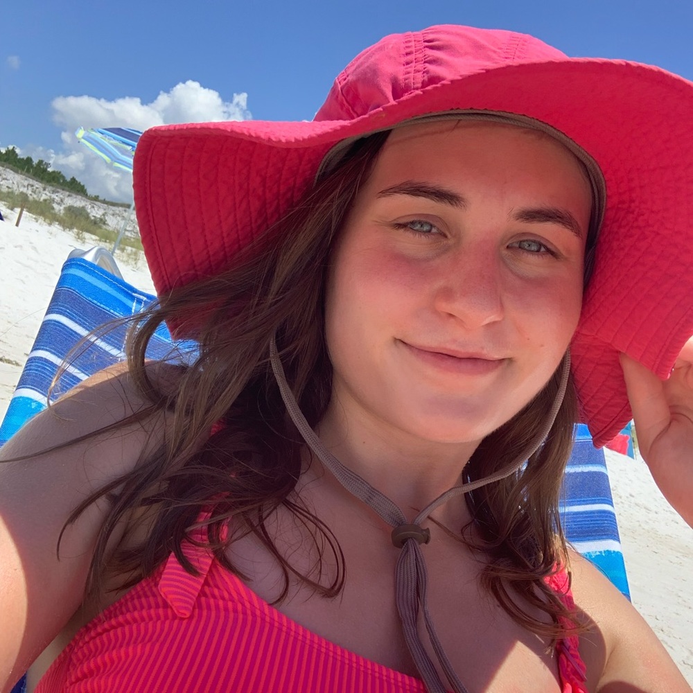 Meet your Posher, Kiley